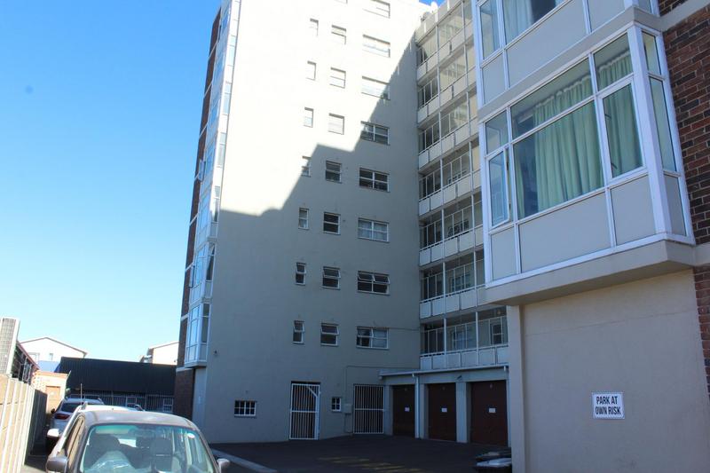 2 Bedroom Property for Sale in Oostersee Western Cape